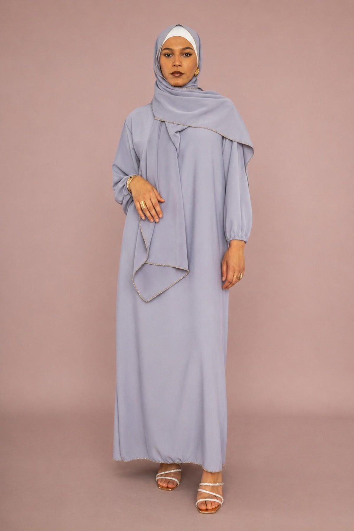 Abaya grandes tailles grise avec châle Modèle Camila - Santa Mode