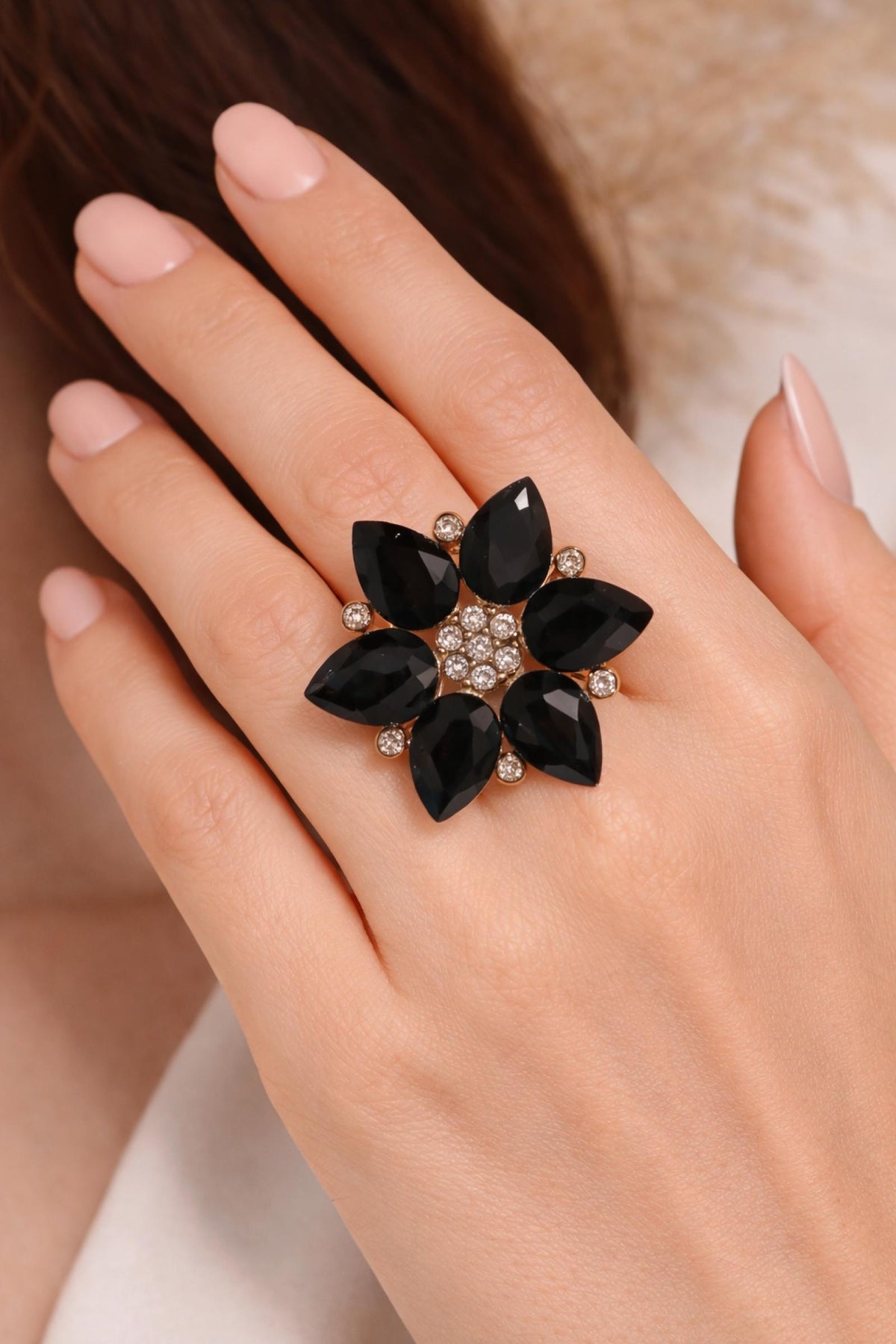 Bague Fleur de Cristal Noir
