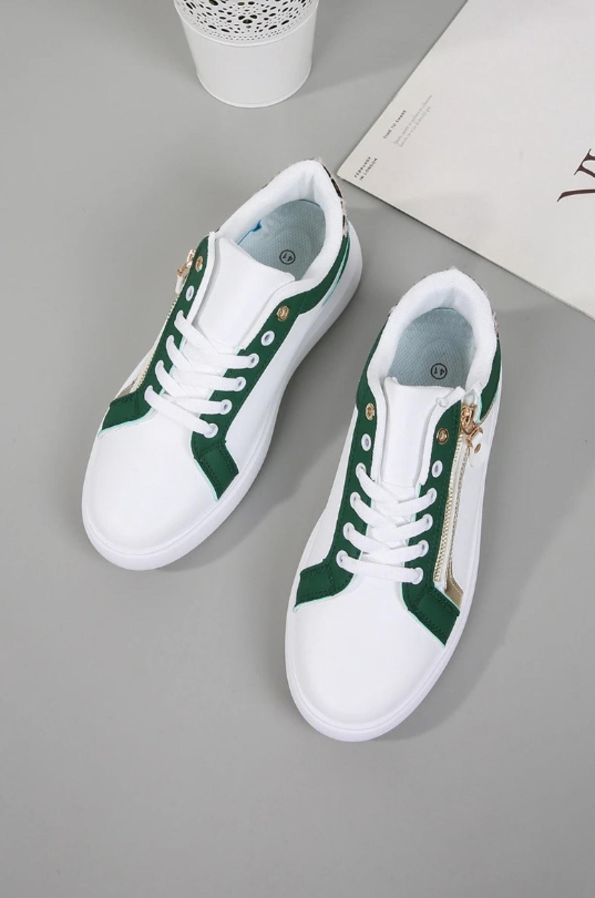 Baskets femme grandes pointures zip doré Modèle Vienna - vue 2