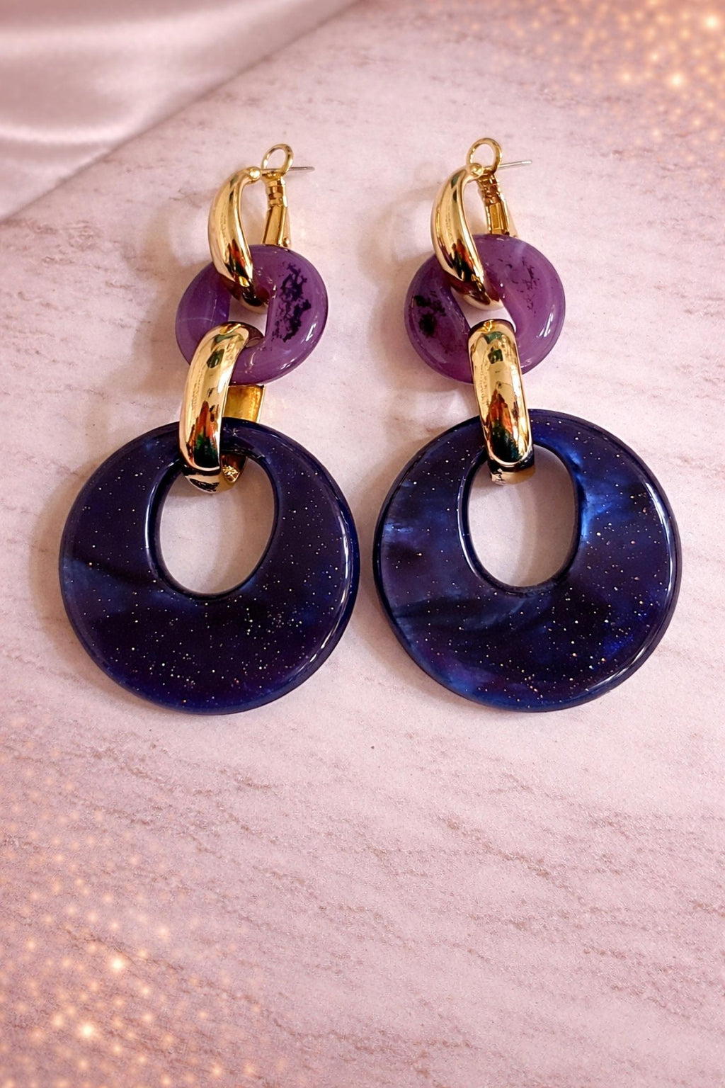 Boucles d'oreilles Anneaux superposés Bleu nuit pailleté