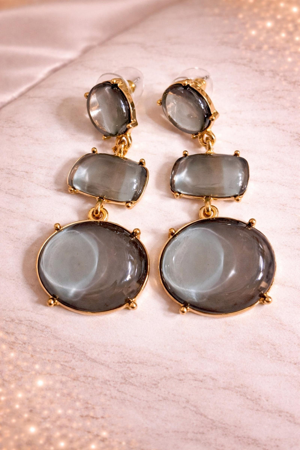 Boucles d'oreilles Triple Cristal Rond Gris Nacré