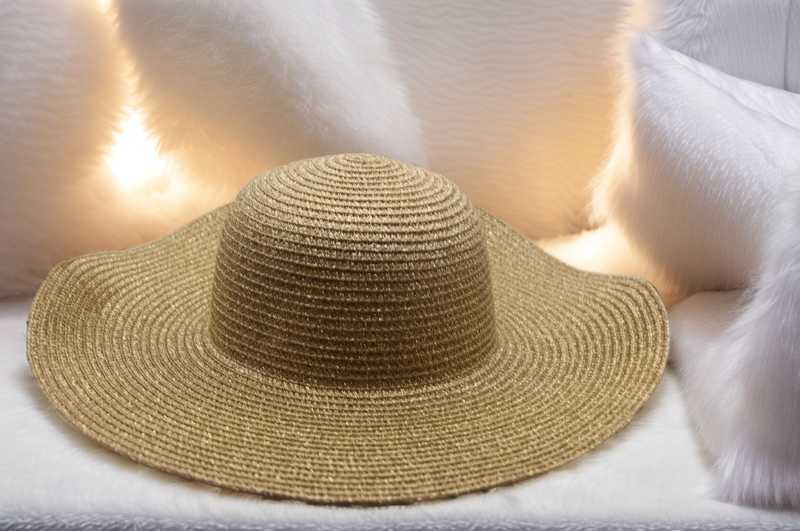 Chapeau de soleil en paille dorée - Santa Mode - vue 3