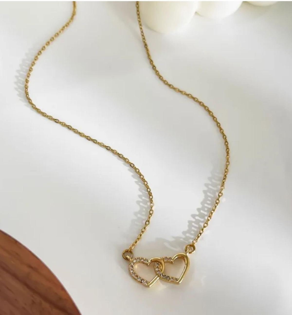 Collier Coeurs Entrelacés Dorés Acier Inoxydable - vue 3