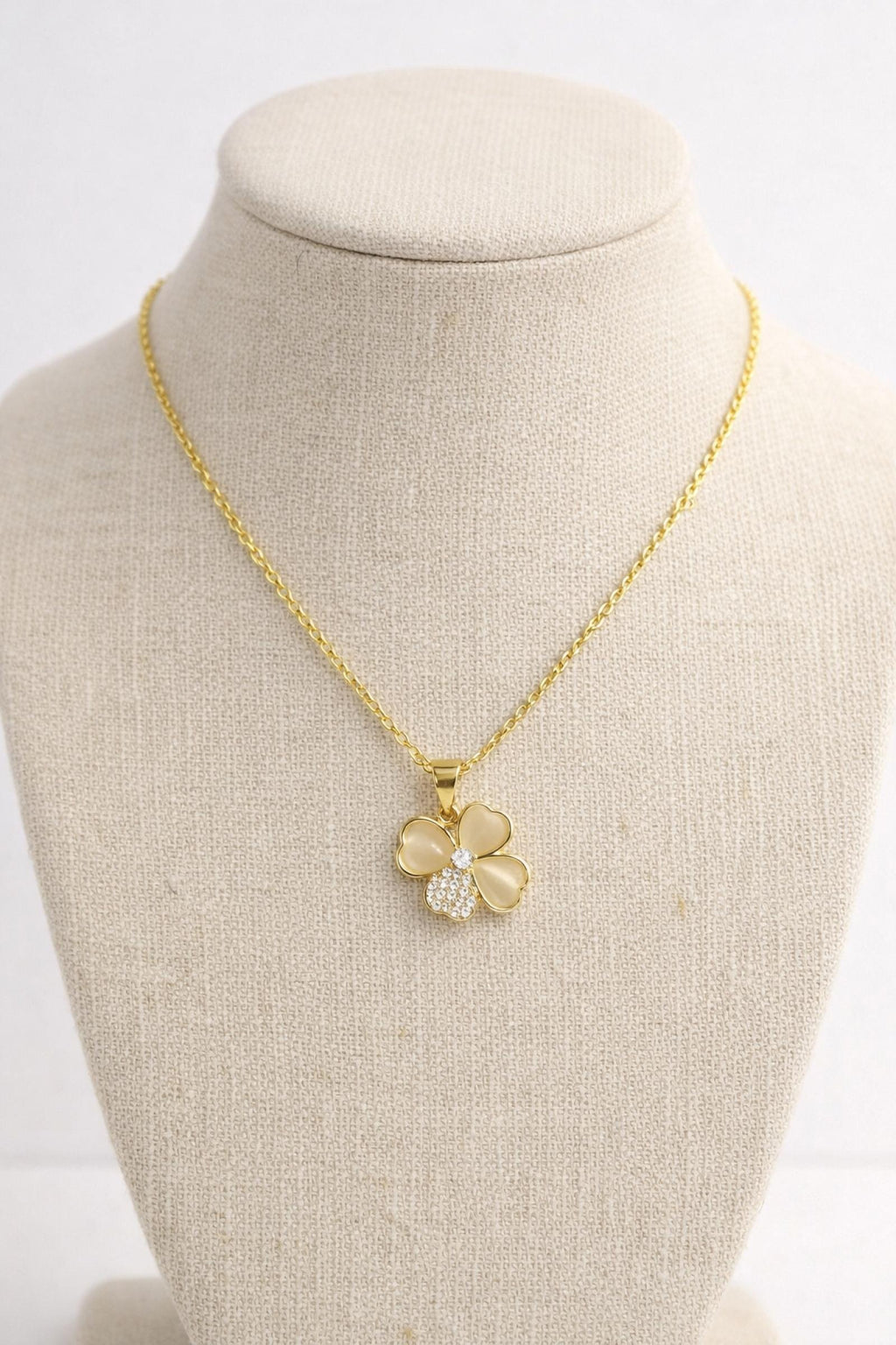 Collier Trèfle Doré