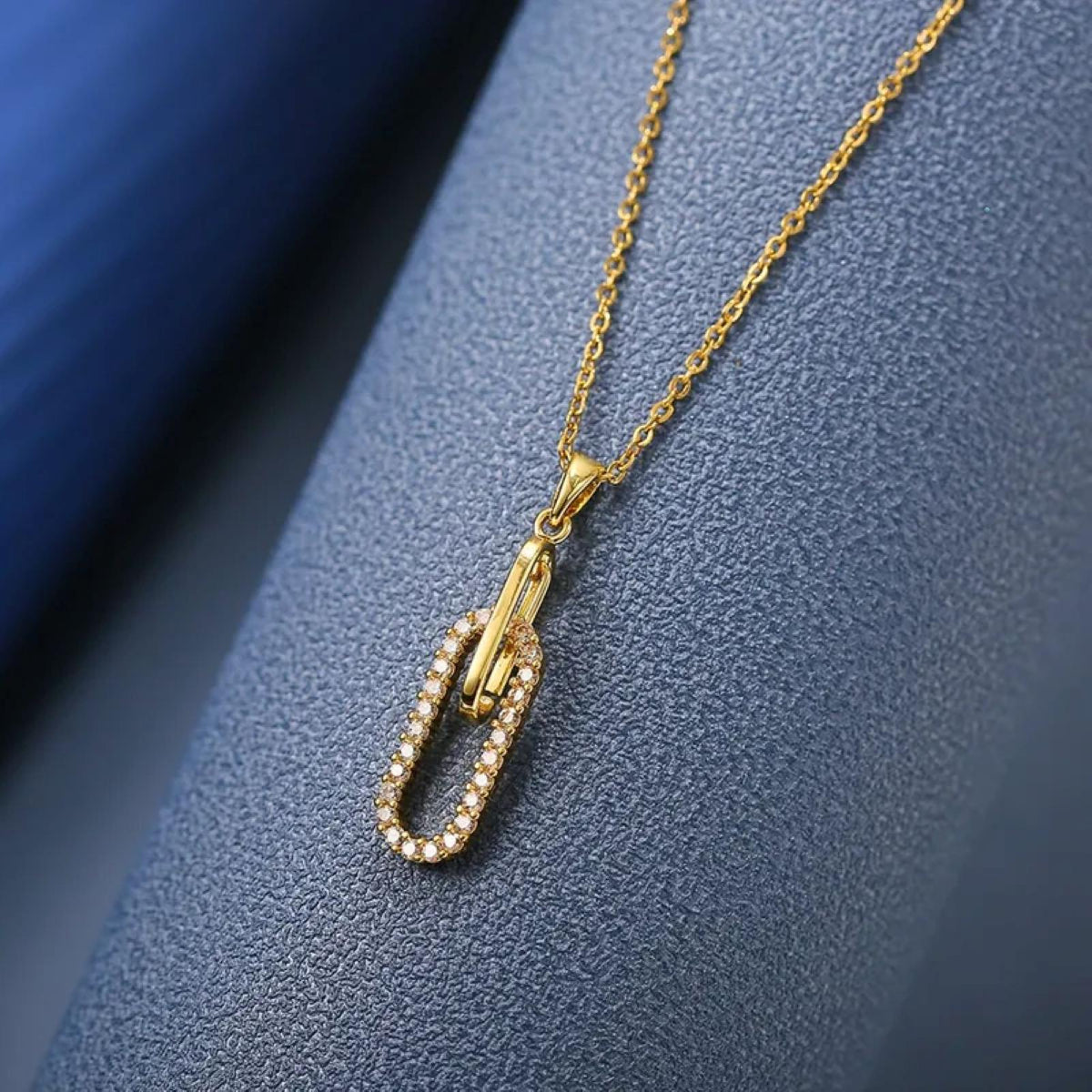 Collier trombonne - vue 2