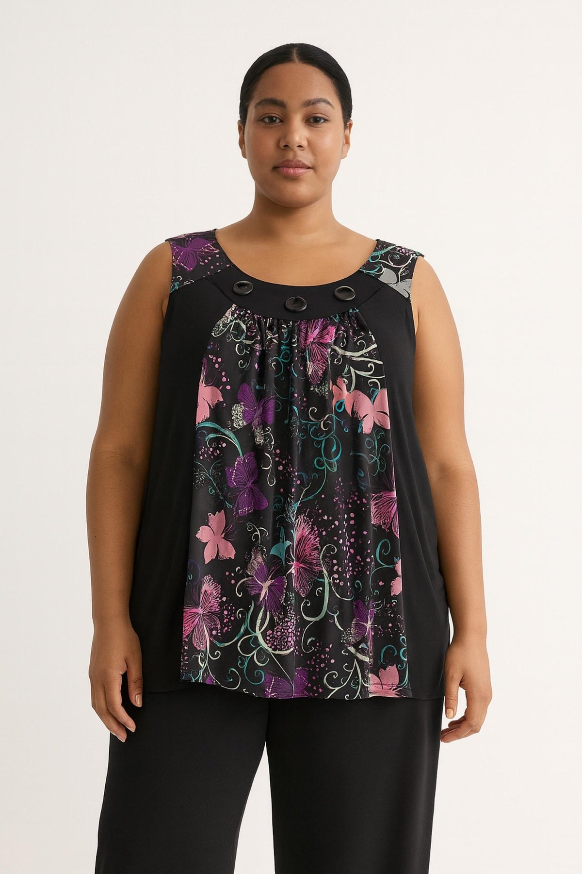 Débardeur fleuri noir à boutons décoratifs Modèle Soray