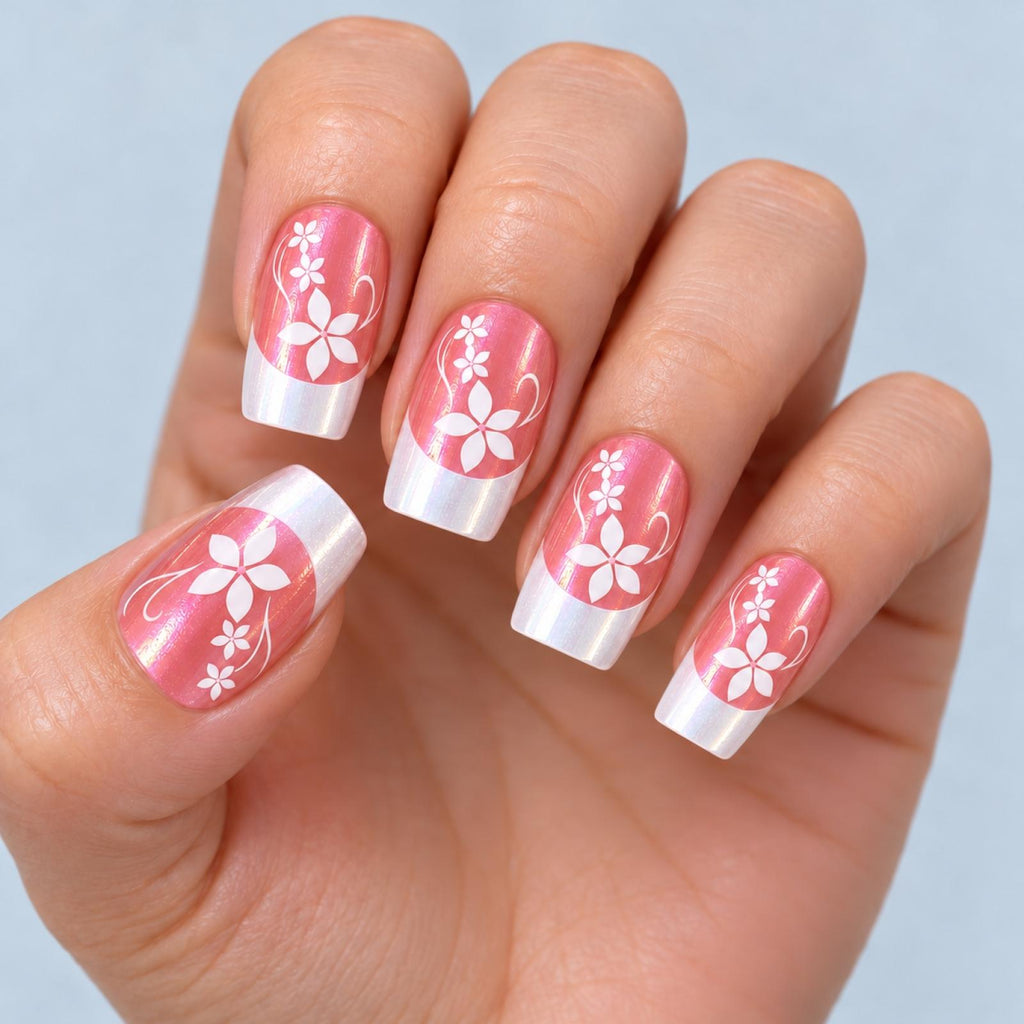 Faux ongles roses à fleurs dessinées et arabesques - vue 4