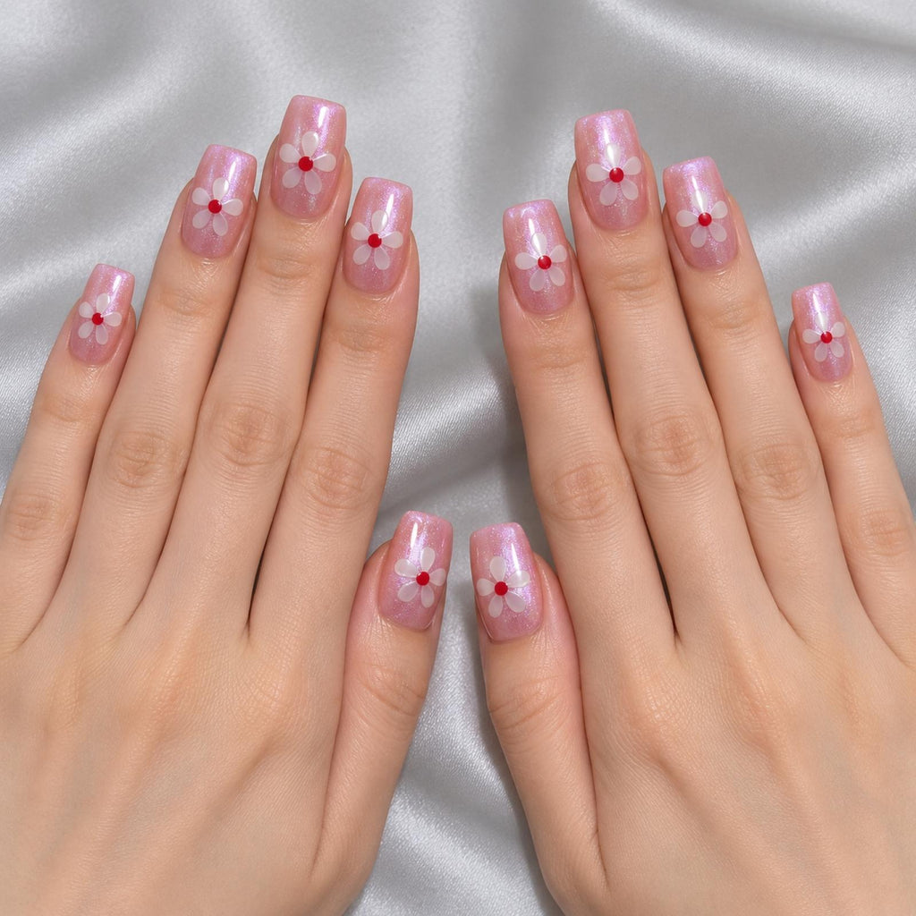Faux ongles roses nacrés à fleurs blanches cœur rouge - vue 4