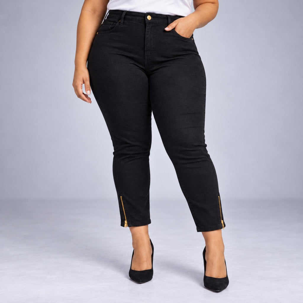 Jean grandes tailles noir raccourci à zips dorés Modèle Venise - vue 4