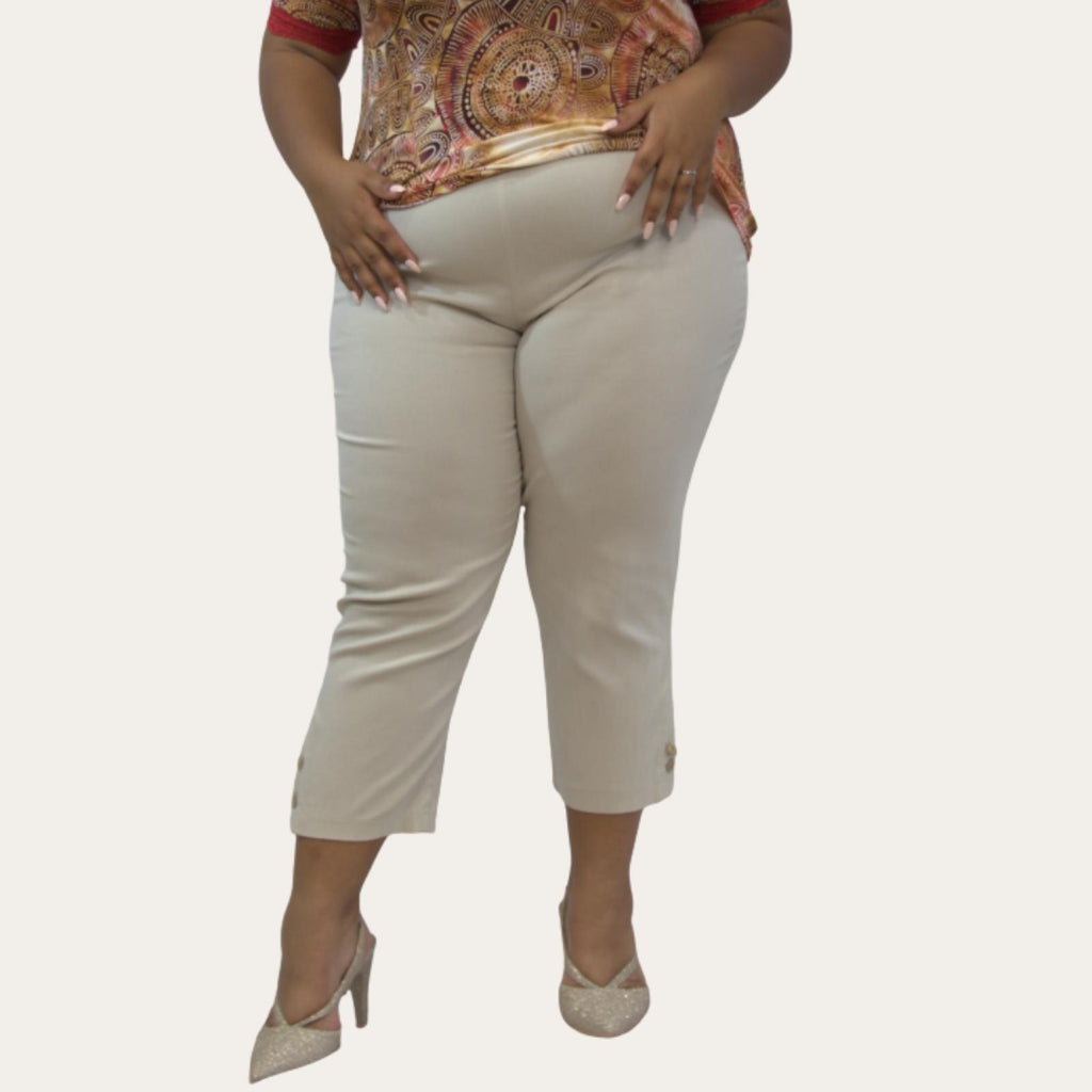 Pantacourt femme beige boutons Modèle Clarisse