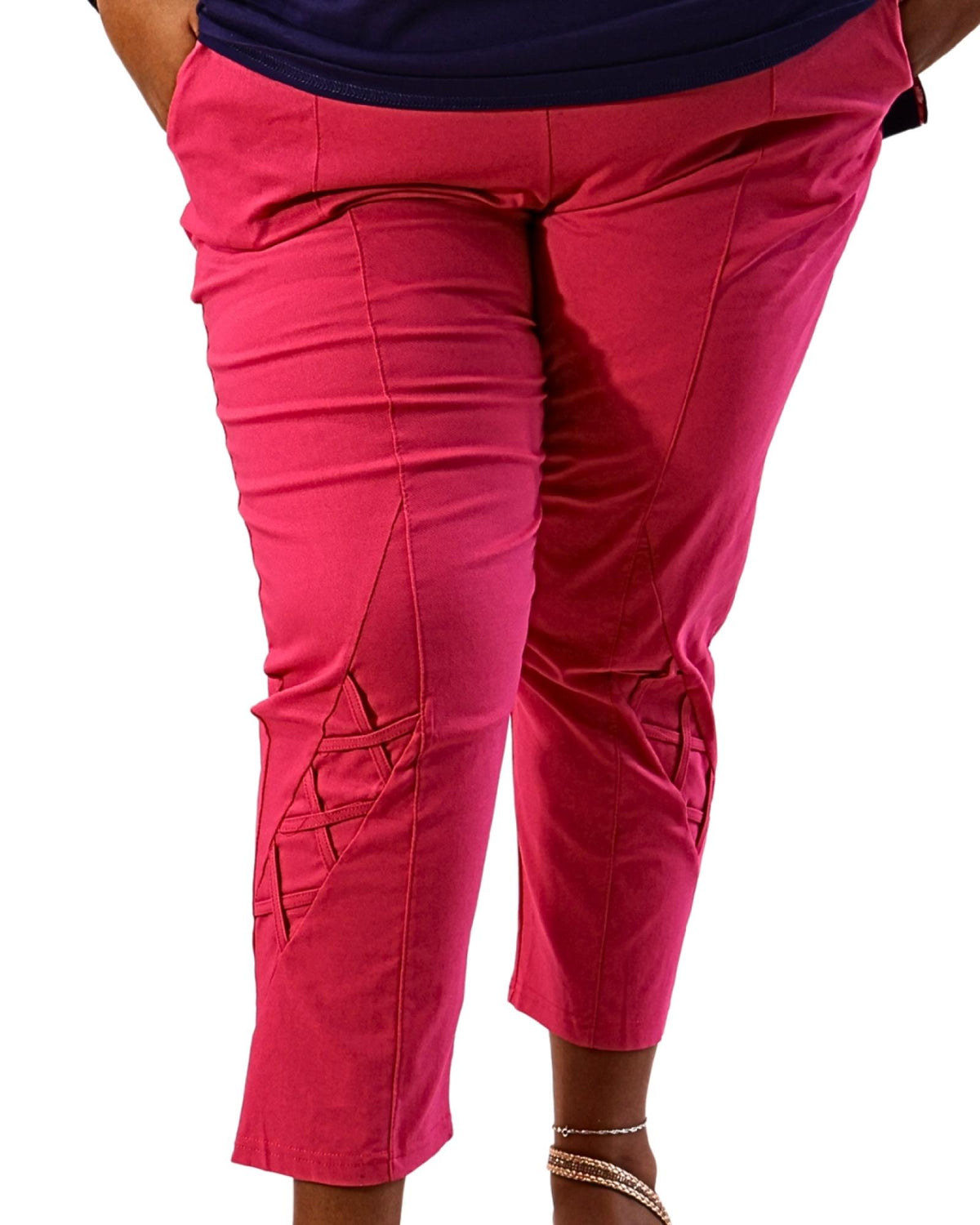 Pantacourt femme grandes tailles fuchsia détails jambes Modèle Poppy