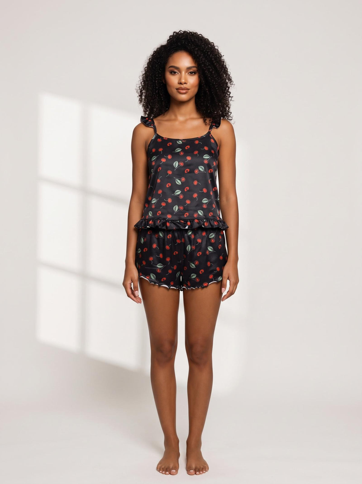 Pyjama noir à cerises avec bandeau de nuit Modèle Cerise - vue 5