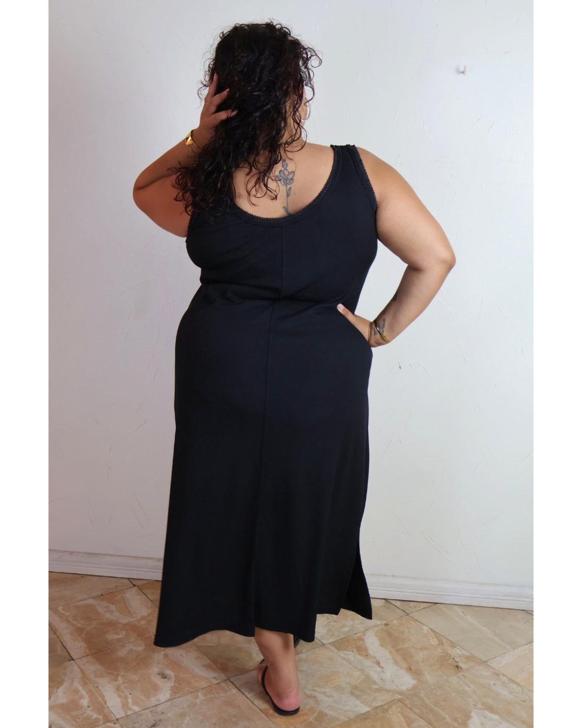 Robe Amelia du 46 au 60 noir - vue 3