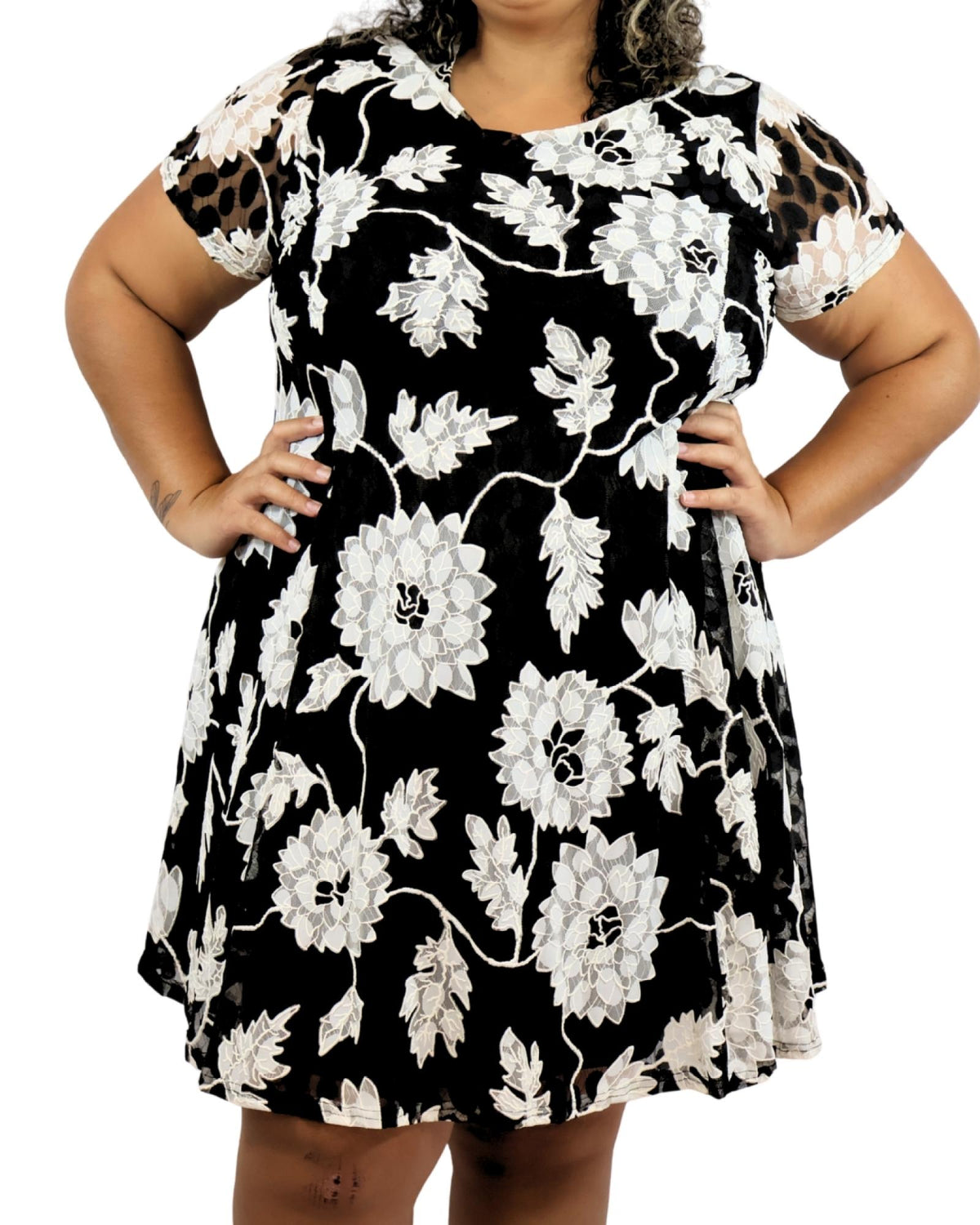 Robe casual Emily Taille 46-48 et 54-56 - Santa Mode - vue 3