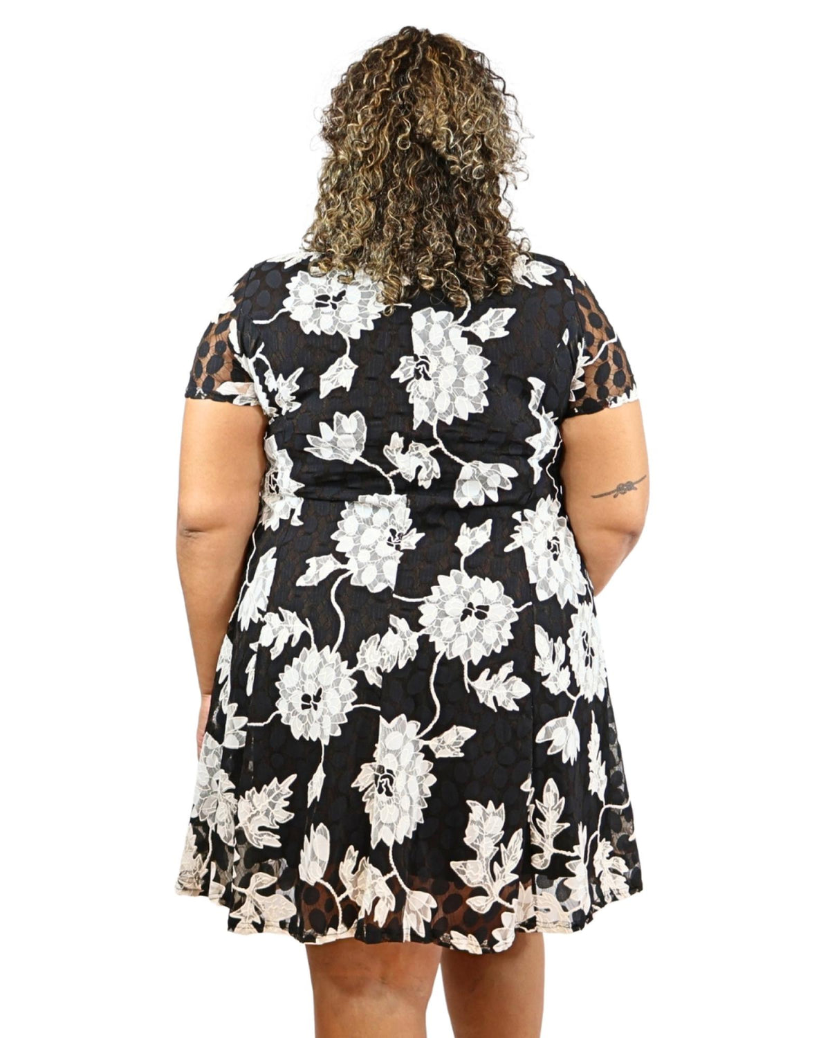 Robe casual Emily Taille 46-48 et 54-56 - Santa Mode - vue 5