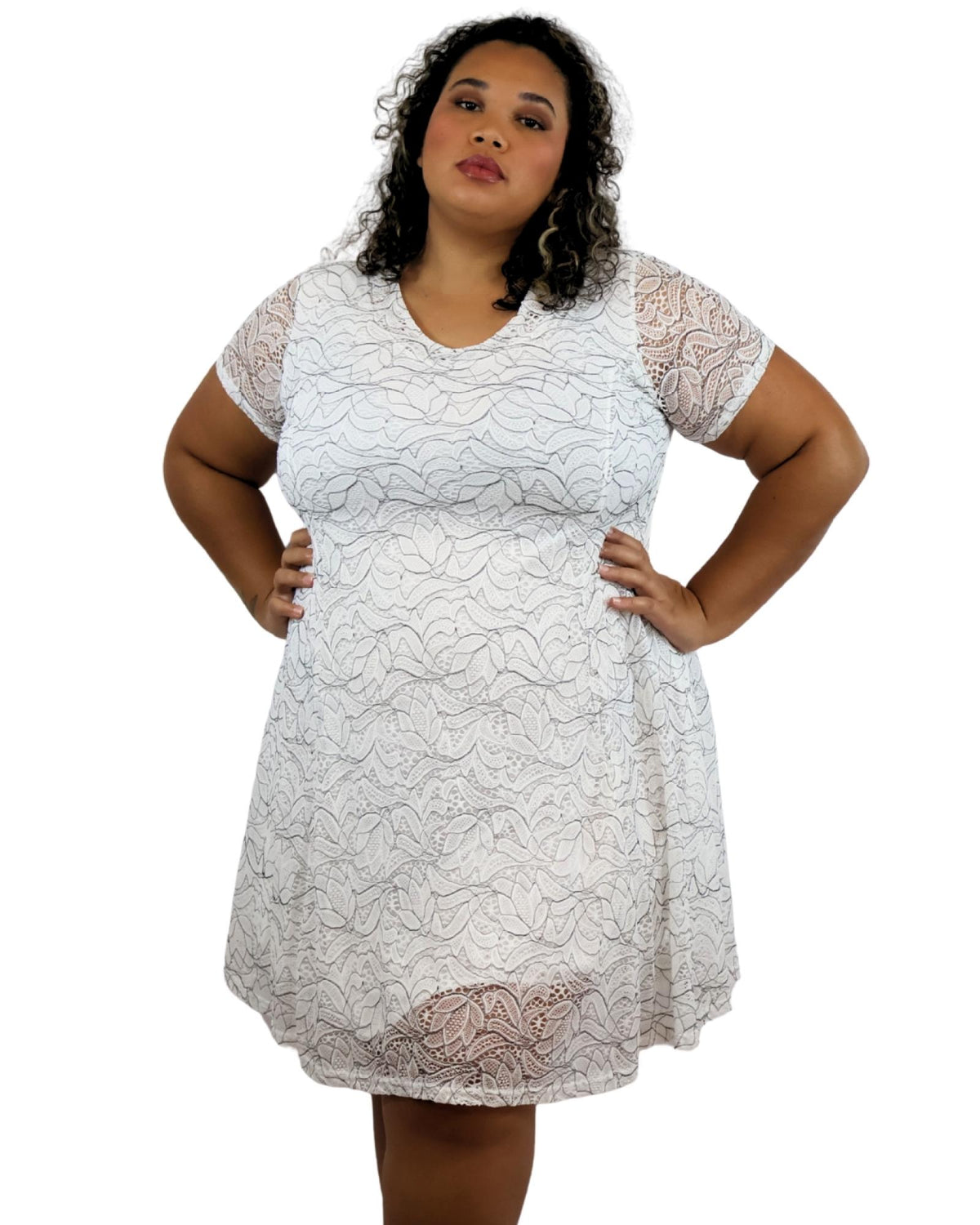 Robe dentelle grandes tailles Modèle Laetitia - Santa Mode - vue 3