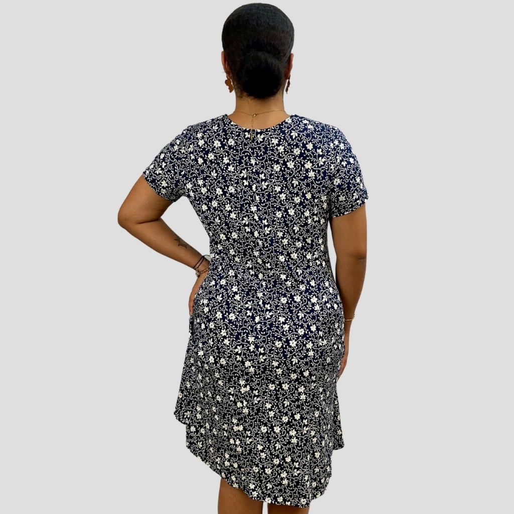 Robe grandes tailles bleu marine florale Modèle Evelina - Santa Mode - vue 3