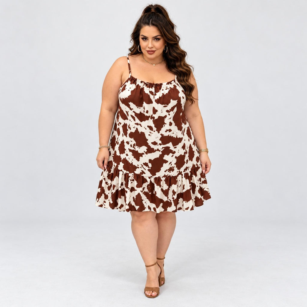 Robe grandes tailles chocolat à bretelles et volant Modèle Leyna