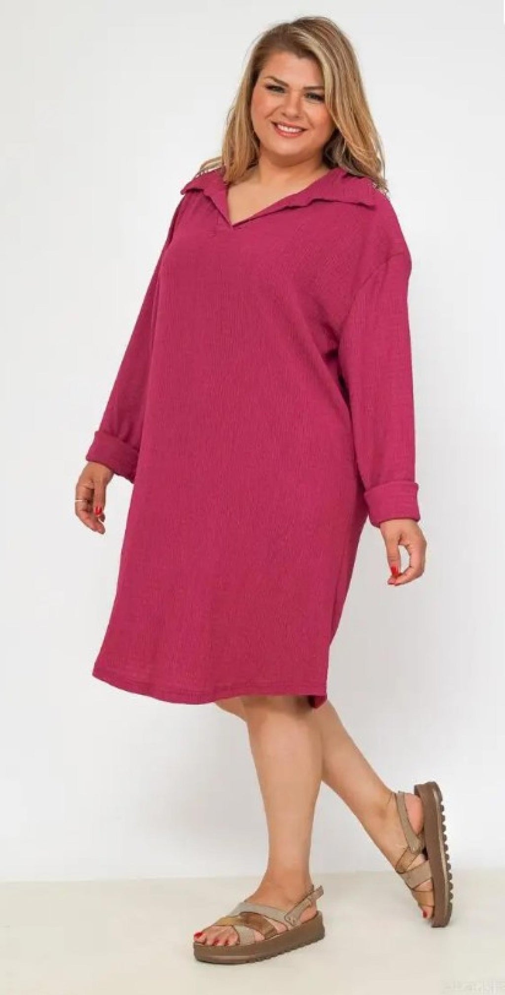 Robe grandes tailles fuchsia à col V Modèle Royale - Santa Mode