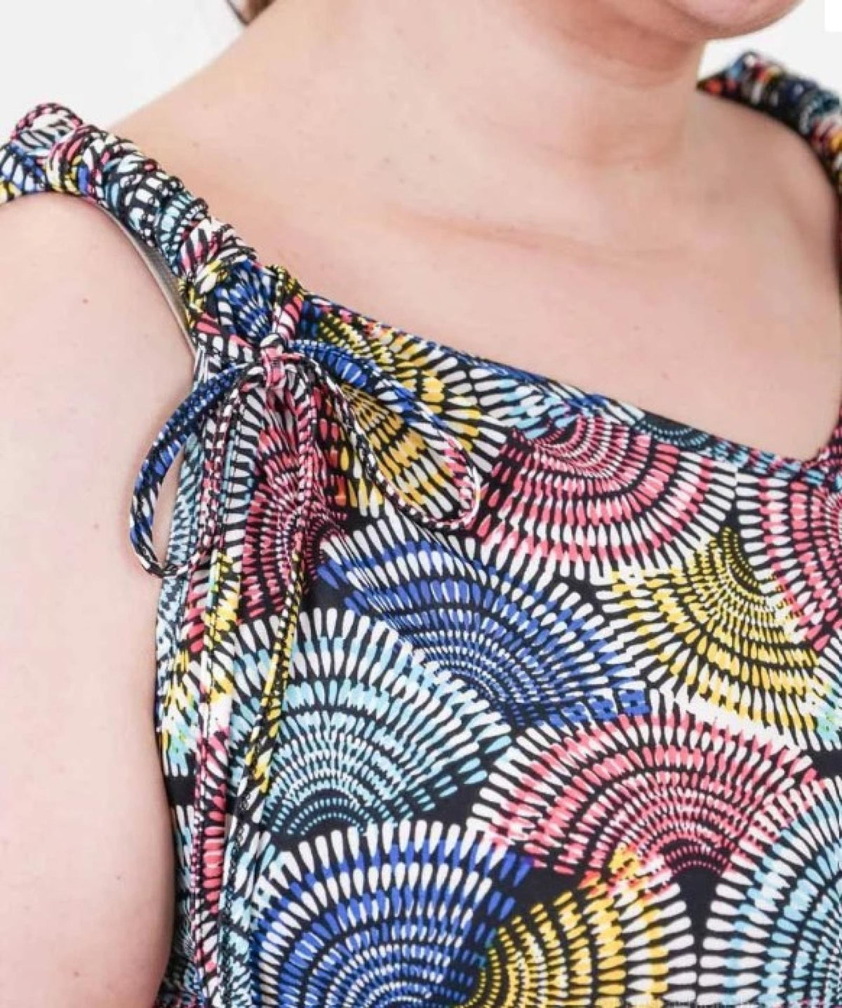 Robe grandes tailles imprimé éventails Modèle Soleil Pastel - Santa Mode - vue 4