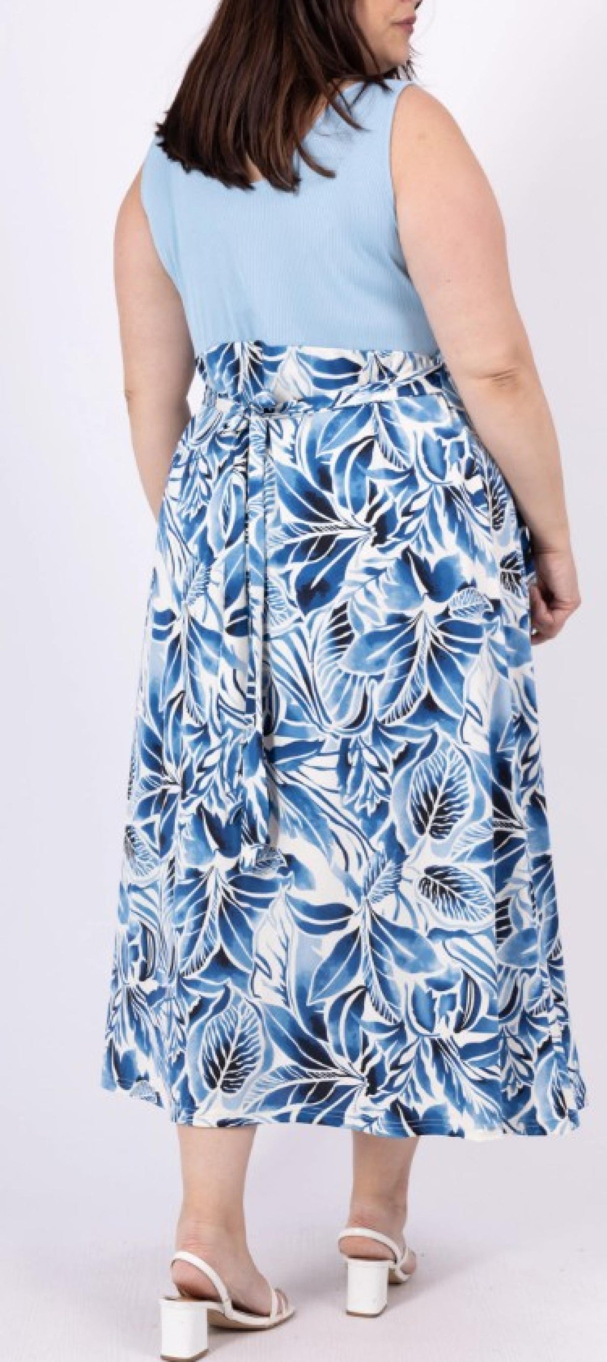 Robe grandes tailles longue imprimé tropical Modèle Bora - Santa Mode - vue 4