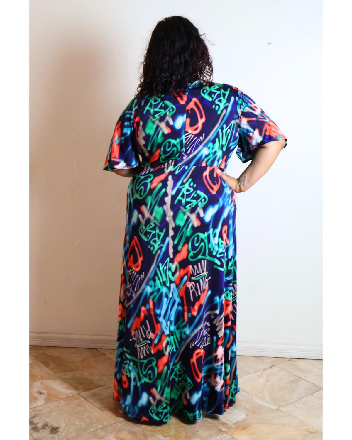 Robe longue grandes tailles cache-cœur Modèle Amanda - vue 2