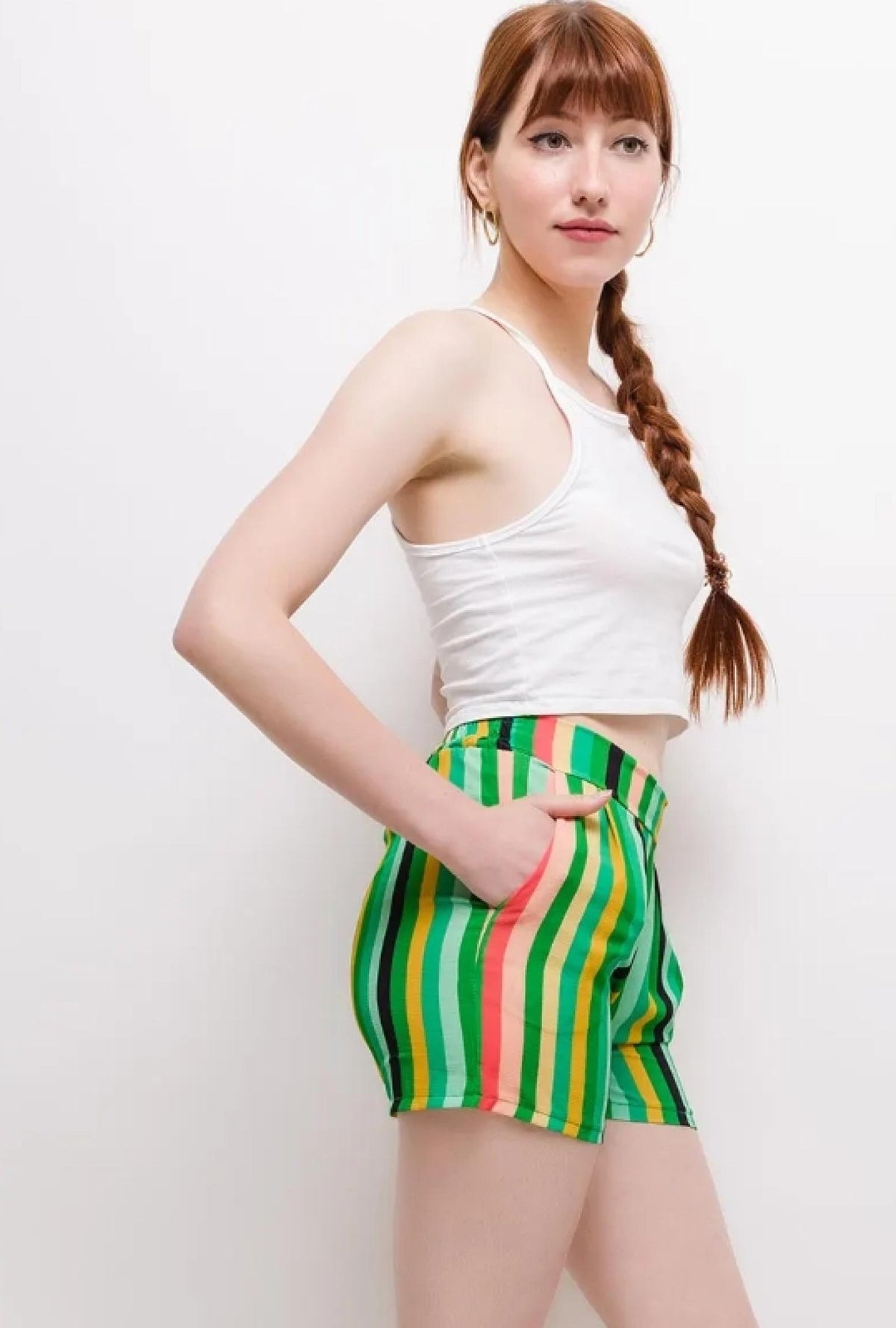 Short femme sculptant rayé Modèle Baria - vue 3