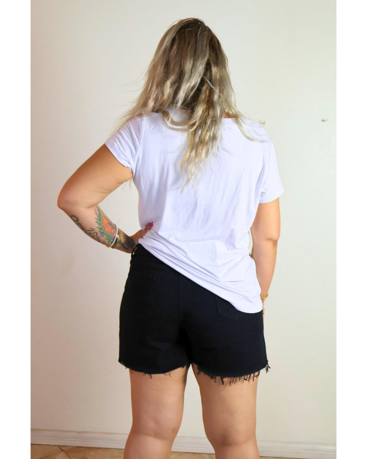 Short jean femme grandes tailles taille haute à ourlet effiloché - vue 2