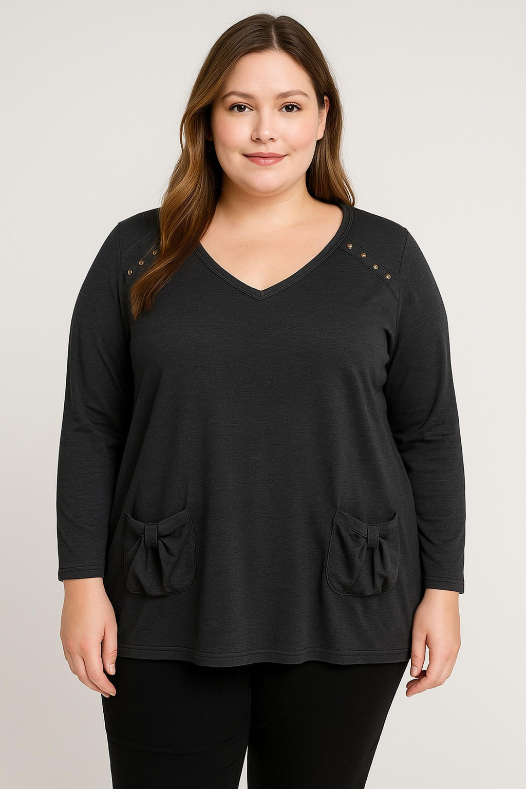 T-shirt femme noir col V Modèle Matera - Santa Mode