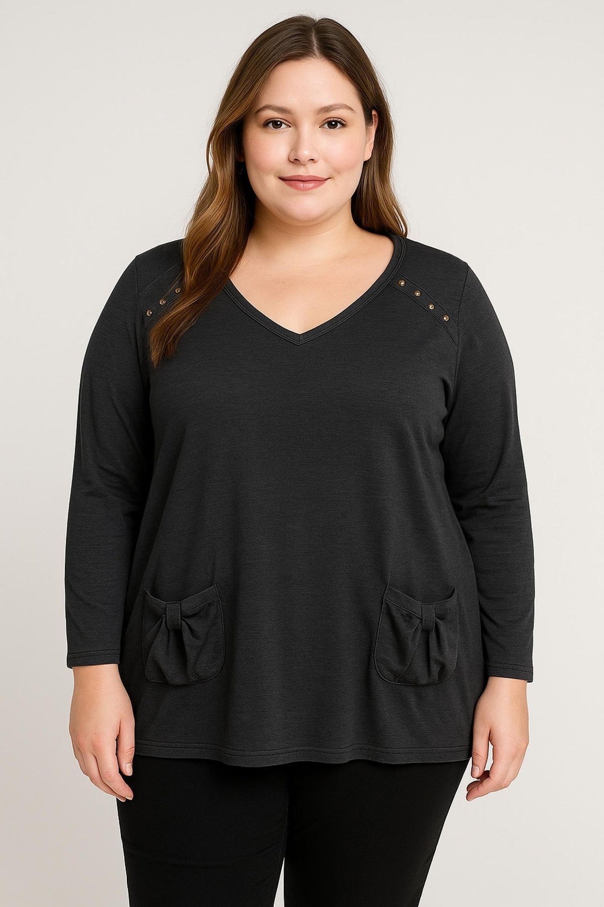 T-shirt femme noir col V Modèle Matera - Santa Mode
