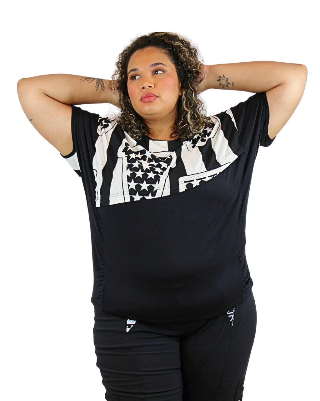 T-shirt graphique Modèle Théodora - vue 5