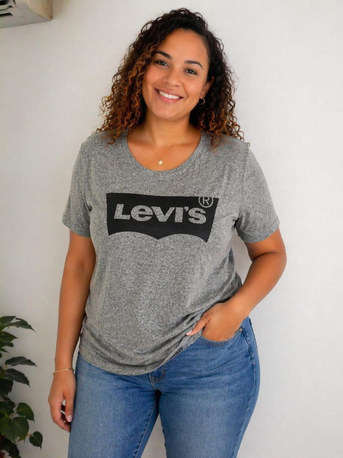 T-shirt Levi's gris logo Batwing - Santa Mode