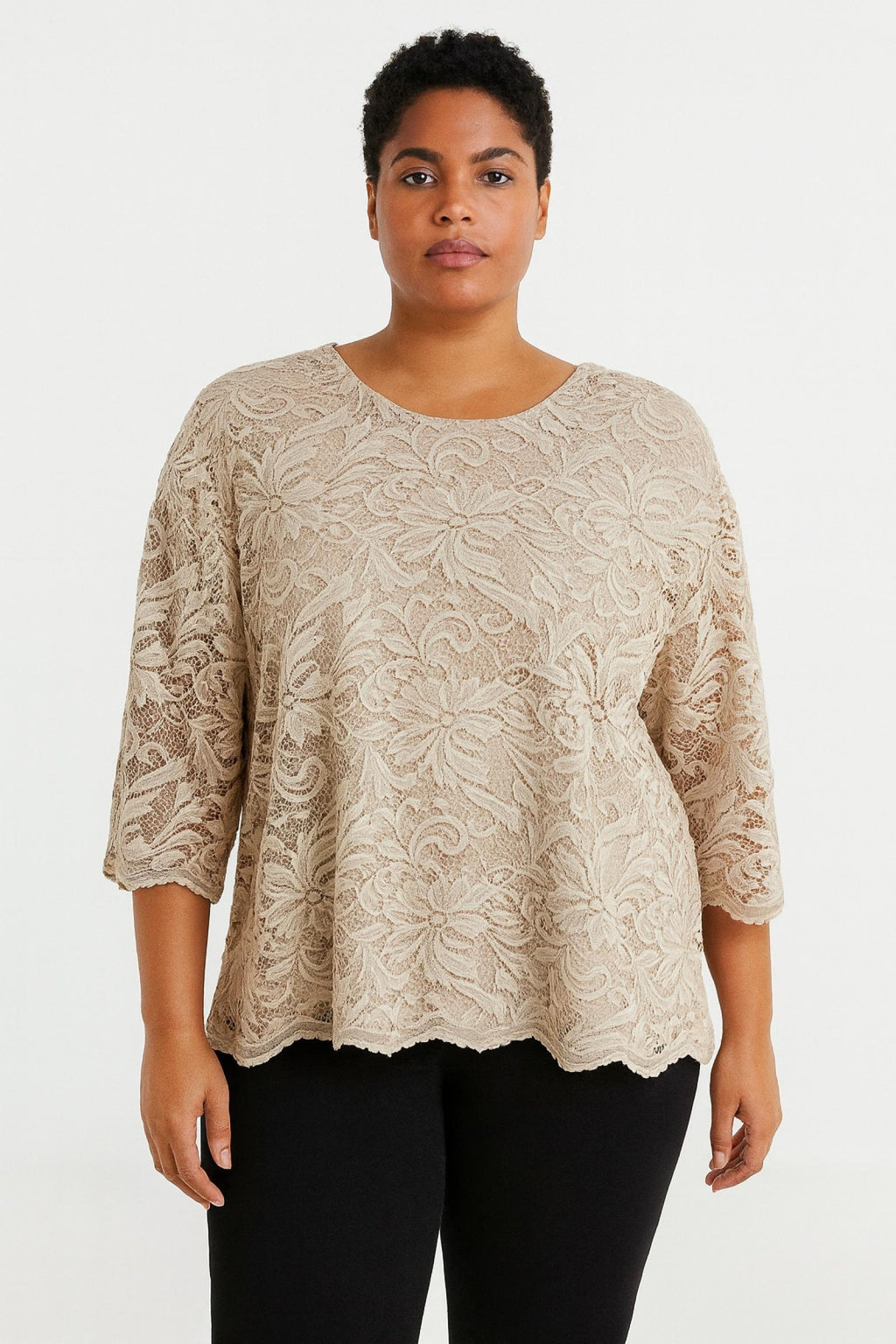 Top beige en dentelle florale Modèle Giselle