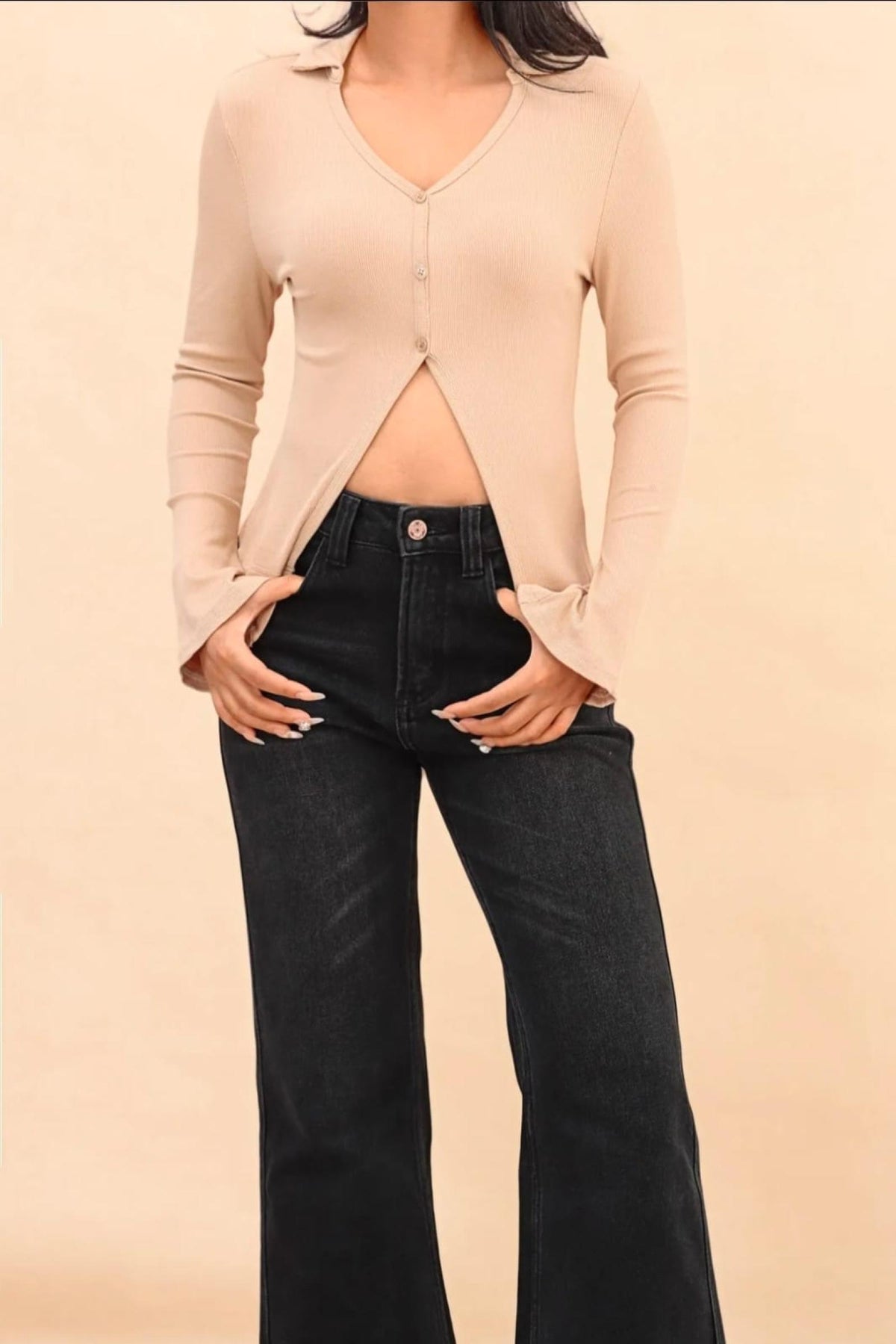 Top femme ajusté col chemise - Modèle Aria - Santa Mode - vue 2