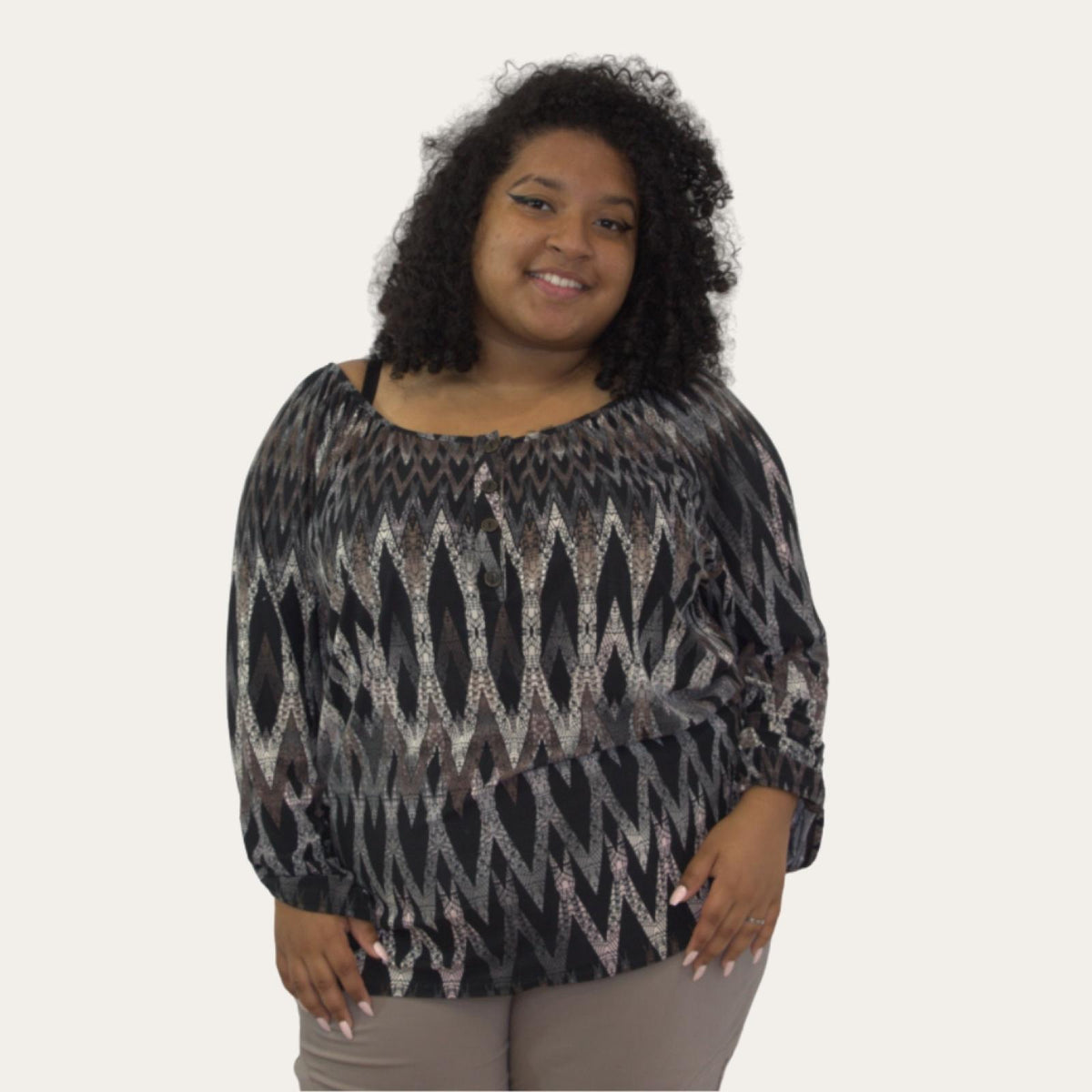 Top femme géométrique Modèle Maya