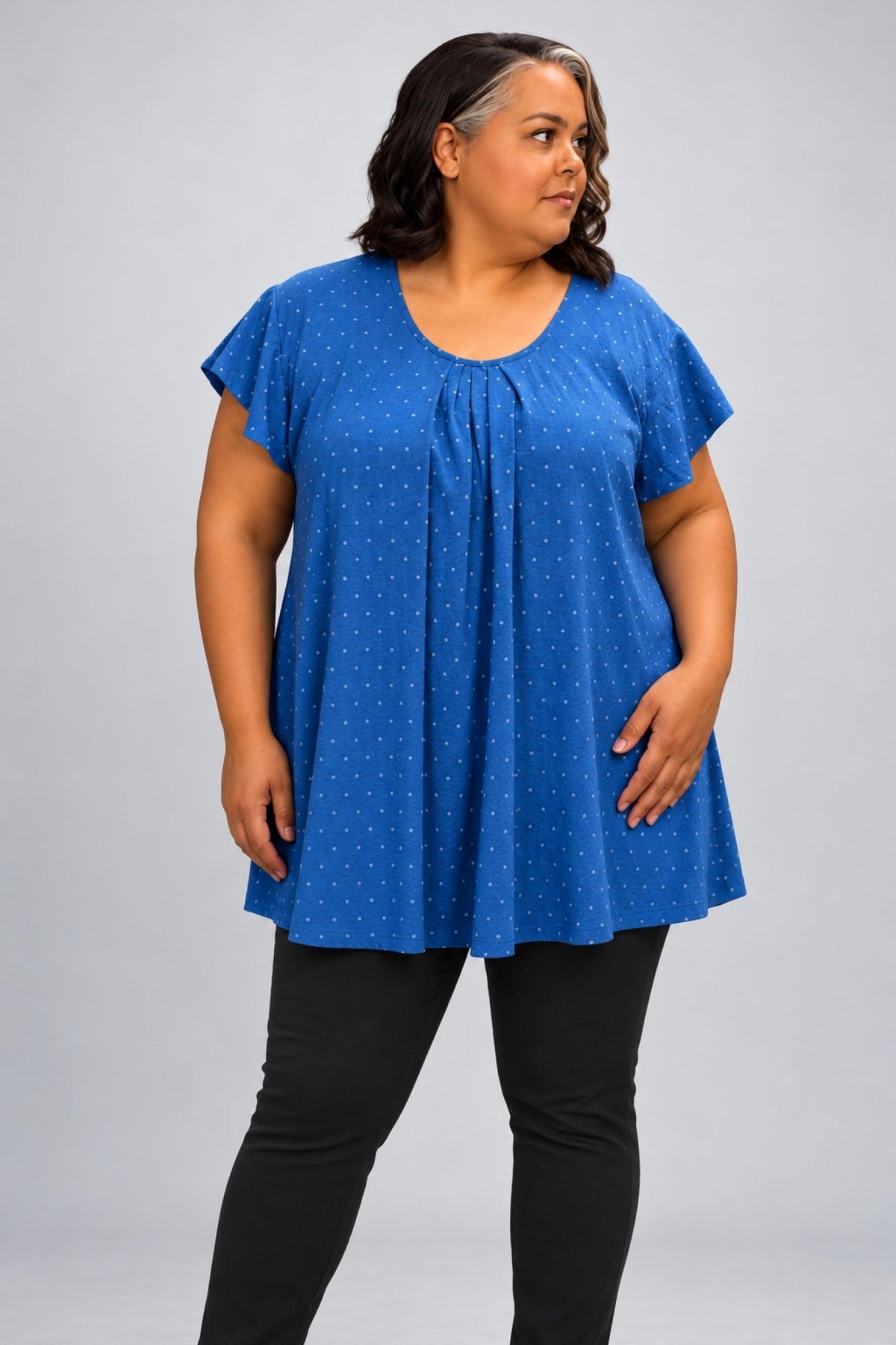 Top femme grandes tailles bleu volanté Modèle Camille