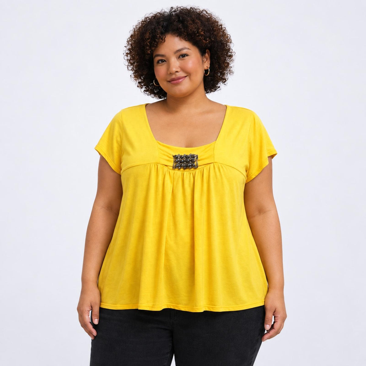 Top femme grandes tailles jaune décolleté cœur Modèle Espérensa