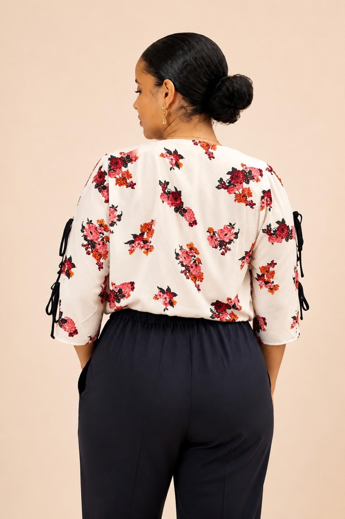 Top femme imprimé floral blanc Modèle Nina - Santa Mode - vue 2