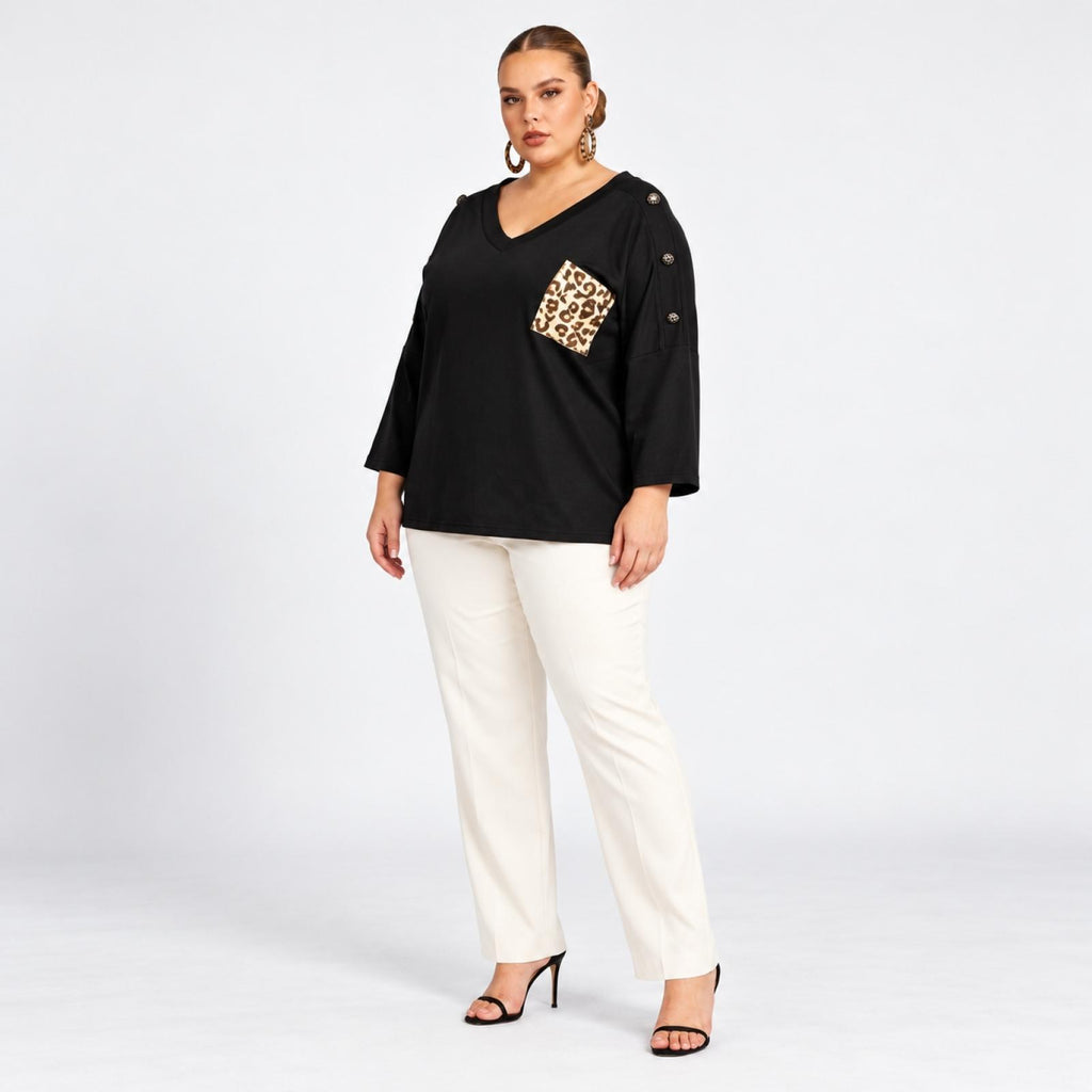 Top grandes tailles noir col V poche léopard Modèle Eloïsa - vue 4