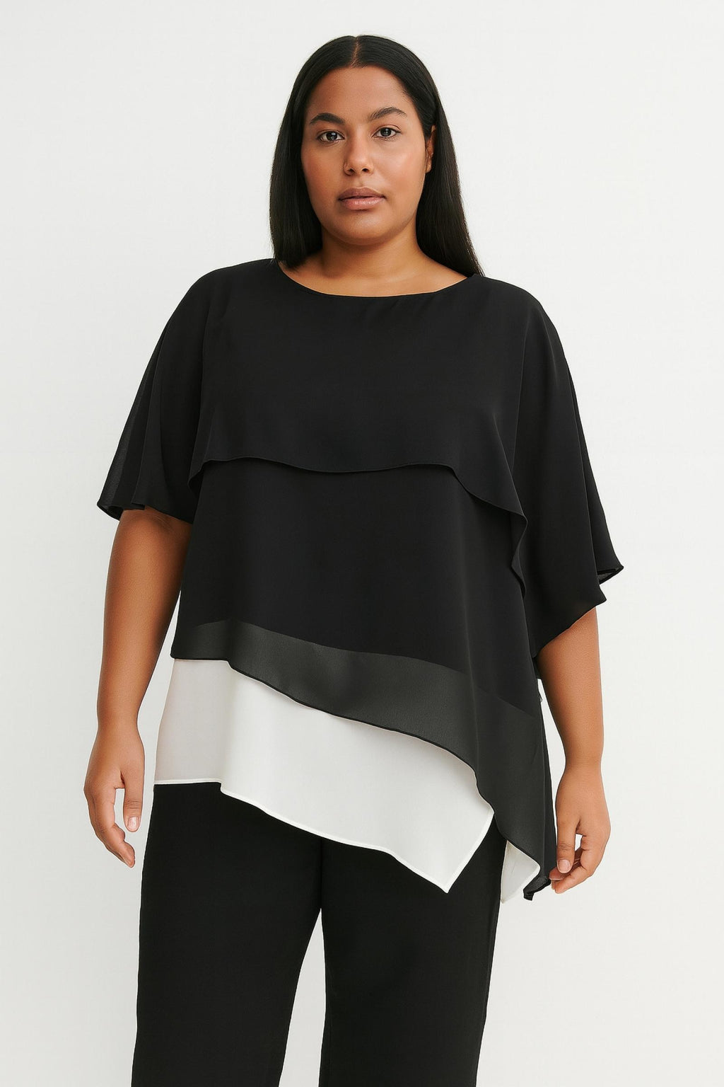 Top grandes tailles voilage asymétrique Modèle Anneliese