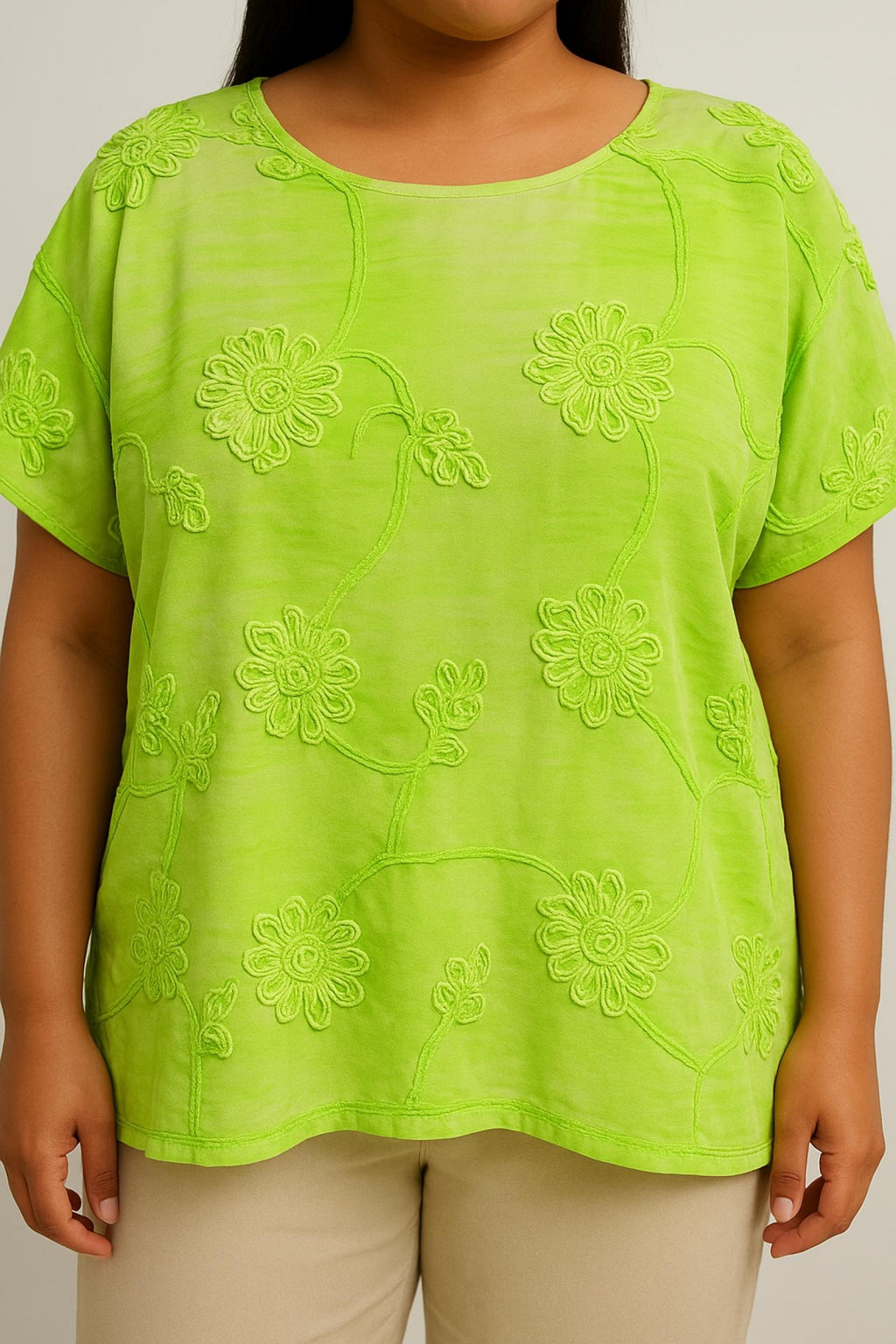 Top vert à fleurs en relief Modèle Isley